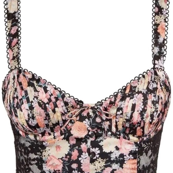 For love & lemons - Picture 3 of 8